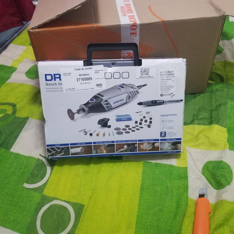 Dremel Mototool 3000 con 10 accesorios + Caja Metálica