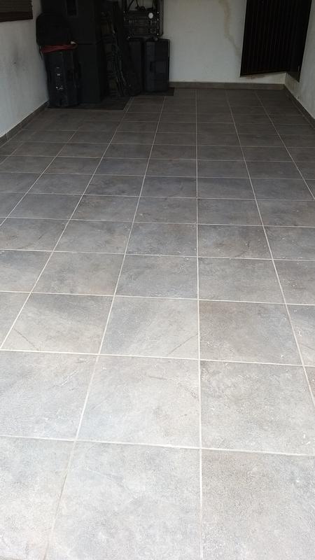 PISO AREZZO 44X44 GRIS 1.92 M2 The Home Depot M xico