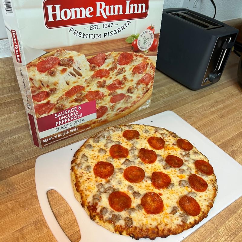 Travel Water Bottle – Home Run Inn Pizza