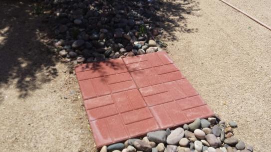 16 In X 16 In X 1 75 In River Red Concrete Brickface Square