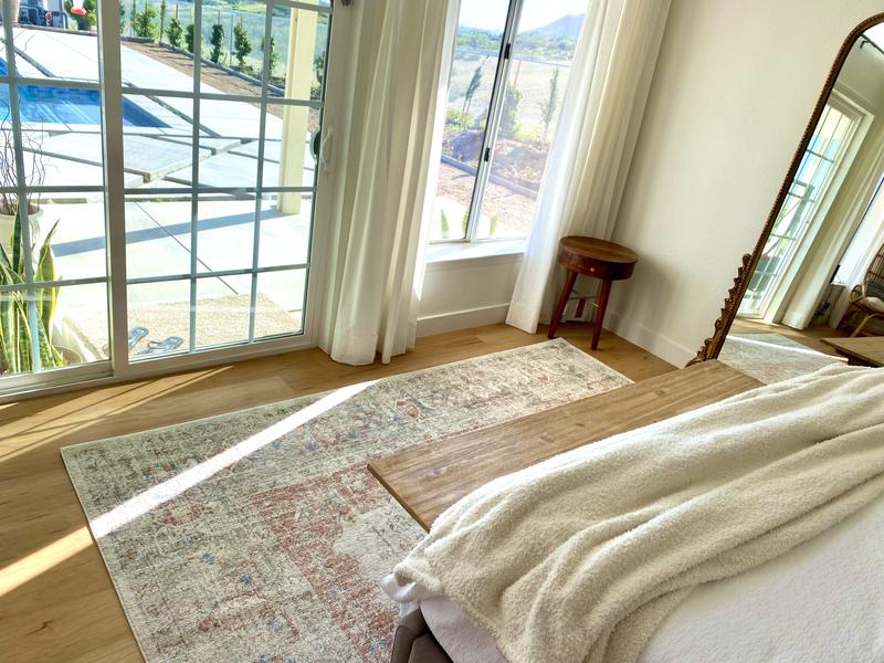 nuLOOM Jacquie Vintage Floral Silver 8 ft. x 10 ft. Area Rug