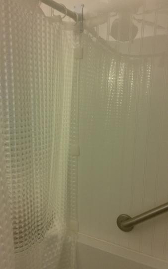 Slipx Solutions Shower Splash Clips Set Of 4 13020 1 At The Home