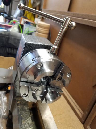 WEN 4-Inch 4-Jaw Self-Centering Lathe Chuck Set With 1-Inch X 8TPI Thread La4444