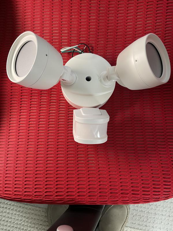 Reviews for Commercial Electric 240-Degree White Motion