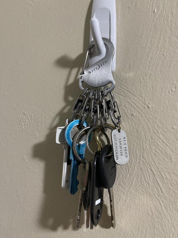 Reviews for Nite Ize Key Holder with Locking Carabiners | Pg 1