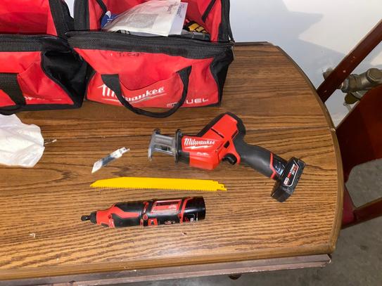 Milwaukee M12 12V Lithium-Ion HACKZALL Cordless Reciprocating Saw