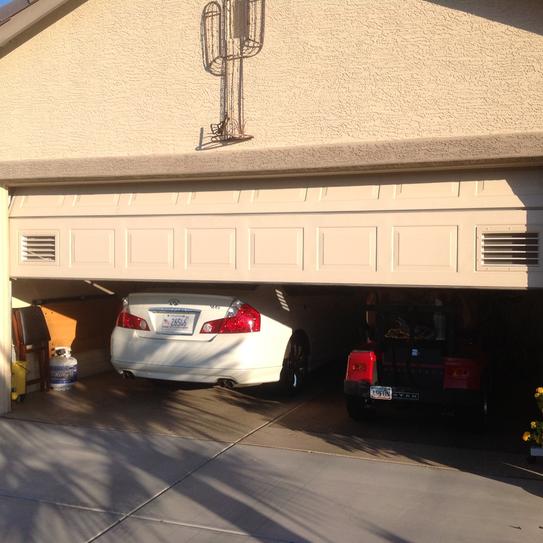 WindeeVent 2.75 in. x 12 in. x 17.5 in. Aluminum Garage Door Vent 2