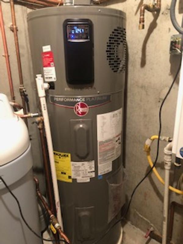 Rheem Performance Platinum 50 Gal. 10-Year Hybrid High Efficiency Tank Electric  Heat Pump Water Heater XE50T10H45U0 - The Home Depot