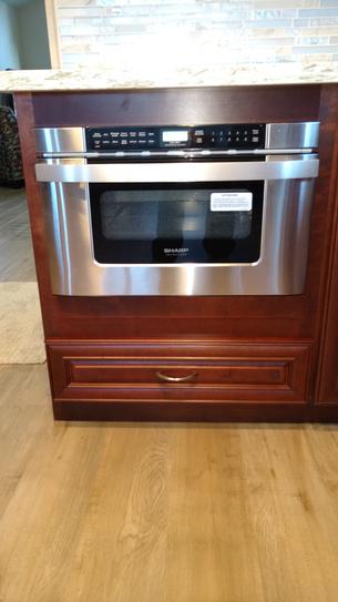 Sharp 24 In W 1 2 Cu Ft Built In Microwave Drawer In Stainless
