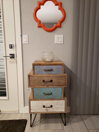 Reviews for LuxenHome Chic 33.5 in. 4-Drawer Chest of Drawers End