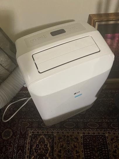 Reviews for LG 8 000 BTU 5 500 BTU DOE Portable Air Conditioner 115 Volt with Dehumidifier Function and LCD Remote in White Pg 1 The Home Depot