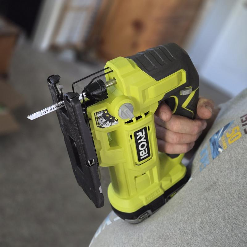 RYOBI ONE+ 18V Cordless Jig Saw Kit with 1.5 Ah Battery, Charger