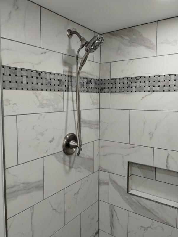 Delta In2ition 4-Spray Patterns 1.75 GPM 6 in. Wall Mount Dual