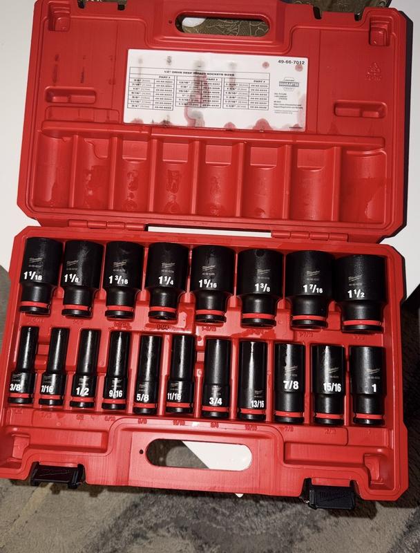 Milwaukee SHOCKWAVE 3/8 in. Drive Deep Well 6 Point Impact Socket