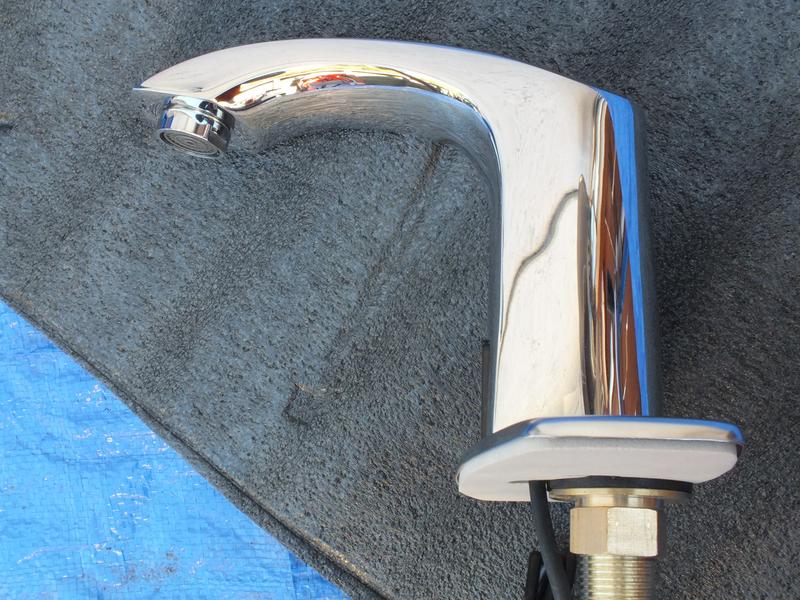 Bathfinesse Touchless Bathroom Faucet – Automatic Sensor Hands-Free With Temperature Mixing Valve, Chrome, Battery Or Plug-In