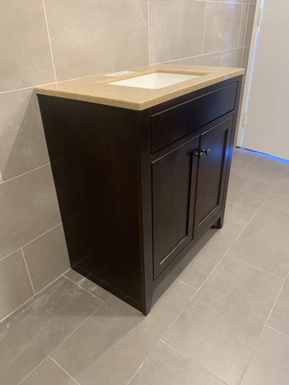 Modular 30-1/2 in. W Bath Vanity in White with Solid Surface Technology Vanity Top in Silver Fox with White Basin