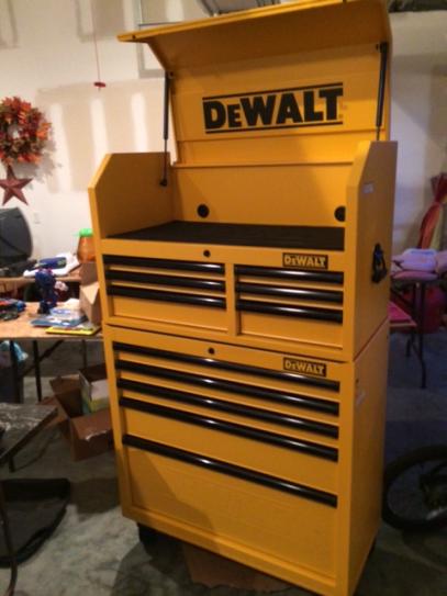 dewalt-36-in-5-drawer-roller-cabinet-tool-chest-in-yellow-dwmt73679-at