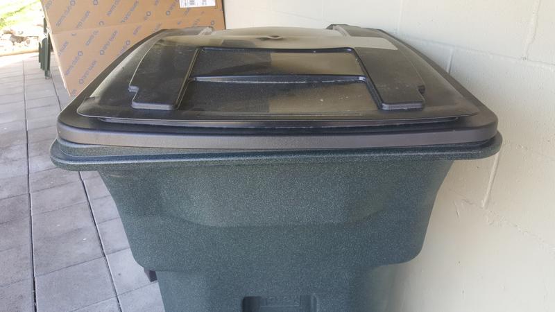 Toter 96 Gallon Black Rolling Outdoor Garbage/Trash Can with Wheels and  Attached Lid 79296-R2200 - The Home Depot