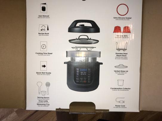 Magic Chef 9-in-1 6 Qt. Matte Black Electric Multi-Cooker with Recipe Book  MCSMC6B - The Home Depot