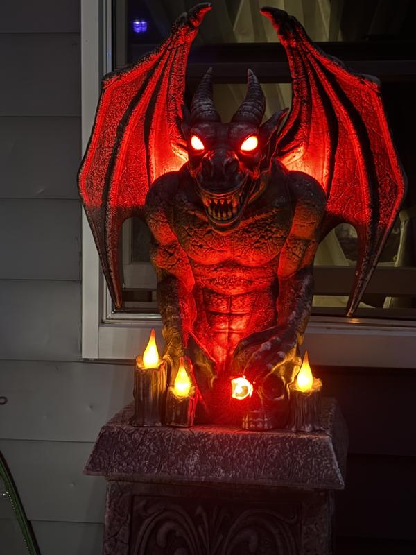 Home Accents Holiday 5.5 FT Grave & Bones LED Gargoyle 26PA05415
