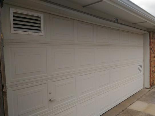 Windeevent 2 75 In X 12 In X 17 5 In Aluminum Garage Door Vent