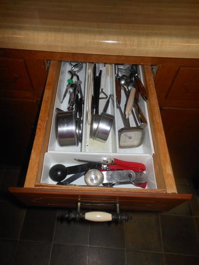 Axis International Natural Wood Expandable Kitchen Drawer Dividers