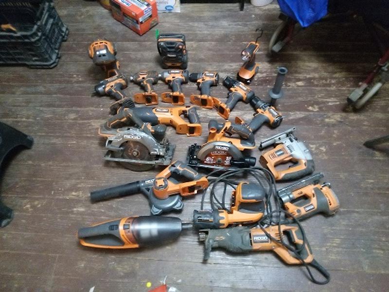 RIDGID 18V Brushless Cordless 4-Mode 1/2 in. High-Torque Impact