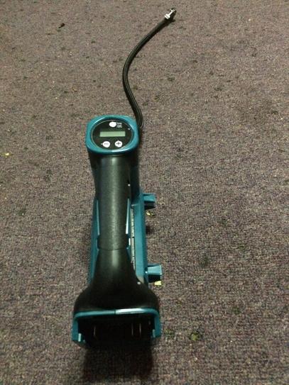 Makita 18V LXT Lithium-Ion Cordless Electric Portable Inflator (Tool-Only)  DMP180ZX - The Home Depot