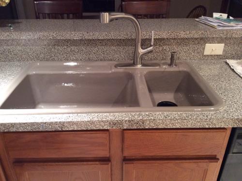 Kohler Elate Single Handle Pull Out Sprayer Kitchen Faucet In