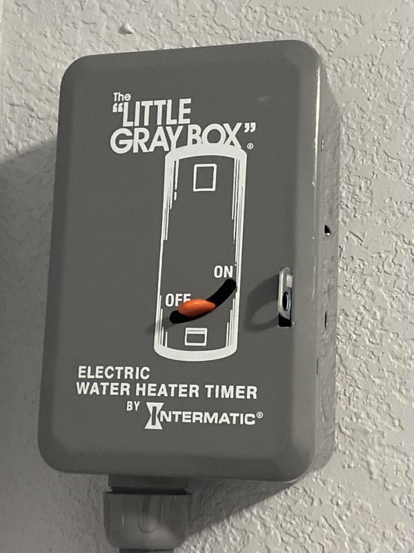Intermatic WH40 250V Water Heater Timer – Mechanical Override Switch, Dual Electric Rates For Off-Peak Savings