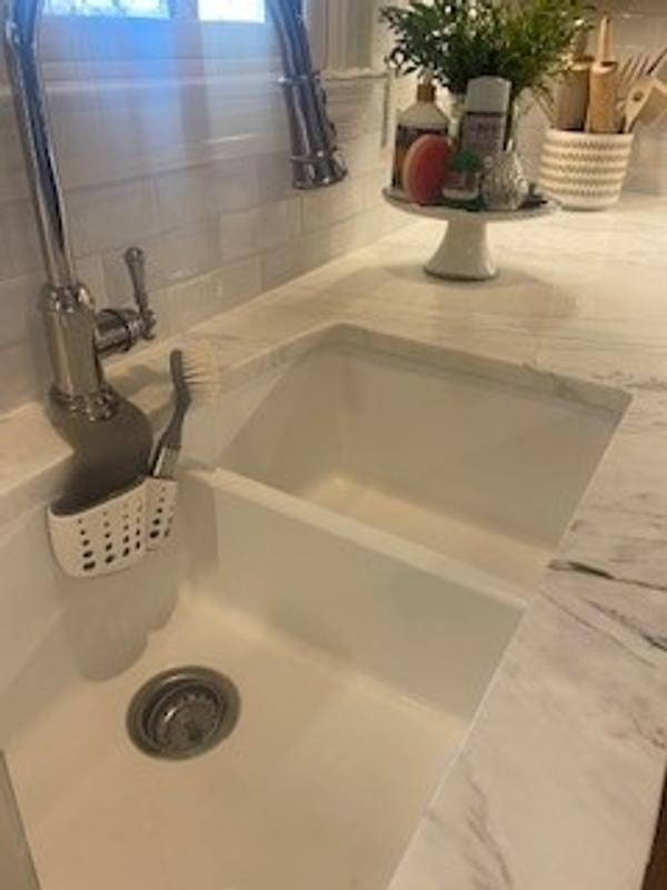 Have a question about Karran Undermount Quartz Composite 32