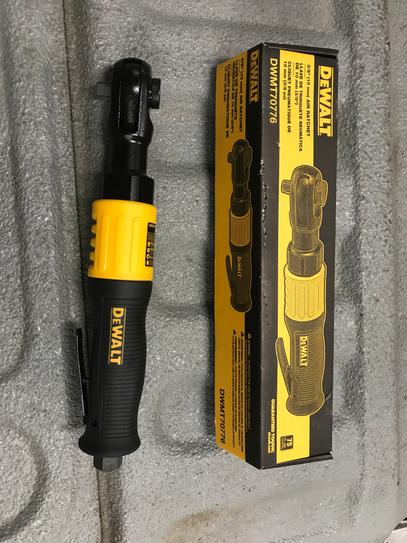 Reviews for DEWALT 3 8 in. Pneumatic Ratchet Pg 1 The Home Depot