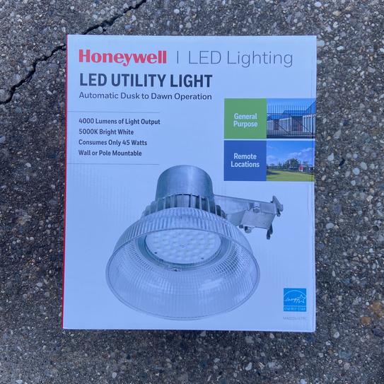 Reviews for Honeywell 42 Watt Equivalent Integrated LED Gray Dusk