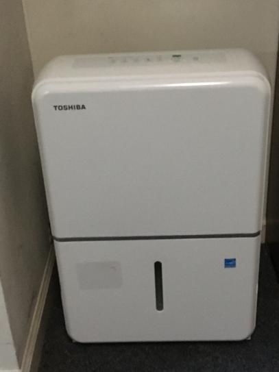TOSHIBA 除湿機 (TDDP5013ES2C) 21bRhcXtIvL._UF894,1000_QL80_.jpg