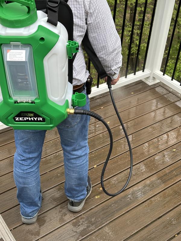 FLOWZONE Zephyr Battery Powered Backpack Sprayer (4 Gal.) FZSATJ-3
