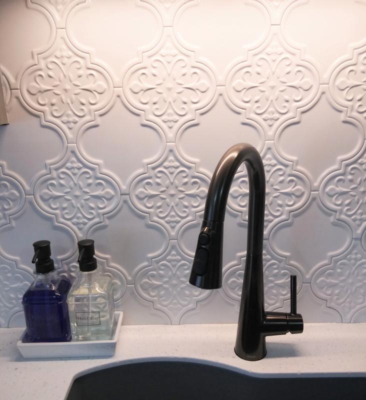 Ivy Hill Tile Vintage Lantern White 6-1/4 in. x 7-1/4 in. x 10 mm Ceramic Wall Mosaic Tile (30-Piece) (4.8 sq. ft./Box) Ivy Hill Tile Vintage Lantern White 6-1/4 in. x 7-1/4 in. x 10 mm Ceramic Wall Mosaic Tile (30-Piece) (4.8 sq. ft./Box)