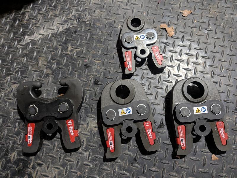 Milwaukee 1/2 in. - 2in. IPS-P Black Iron Pipe/Steel Jaw and