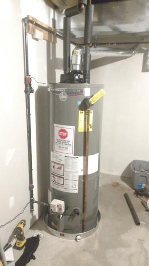 Rheem Performance Platinum 40 Gal. Short 12 Year 40,000 BTU Natural Gas ...