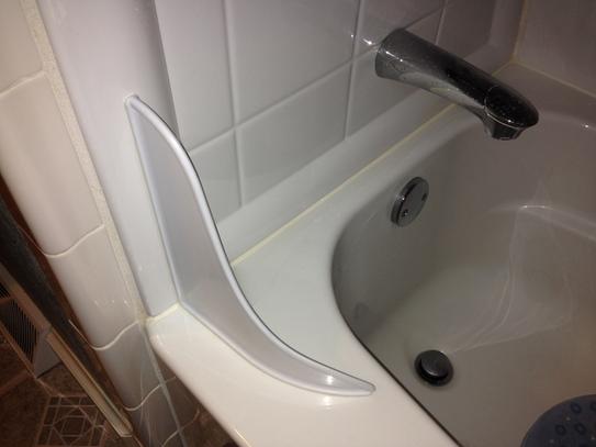 bathtub corner guard