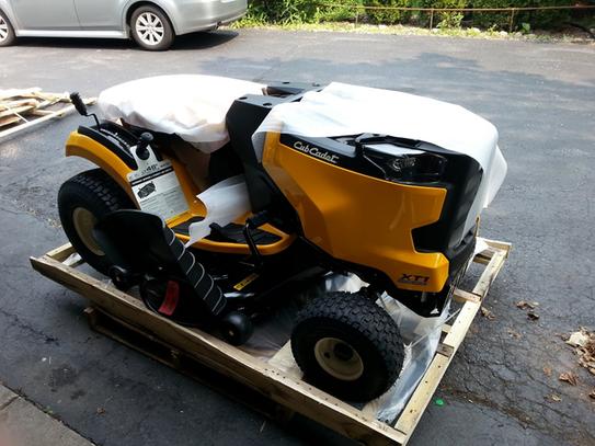 Cub Cadet Xt Enduro Series Lt In Hp V Twin Kohler Hydrostatic Gas Front Engine Lawn