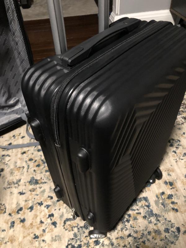 HIKOLAYAE Port Victoria Nested Hardside Luggage Set in Luxury
