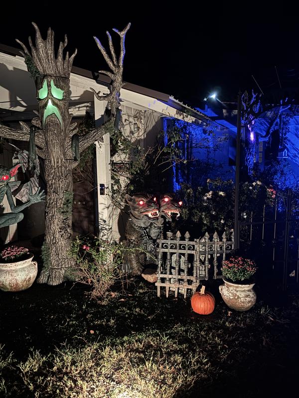 ディズニー公式 ツリーオブライフ ヴィンテージ ステンドグラス バオバブの木 Home Accents Holiday 9 FT Wicked Woods Giant-Sized Color Changing
