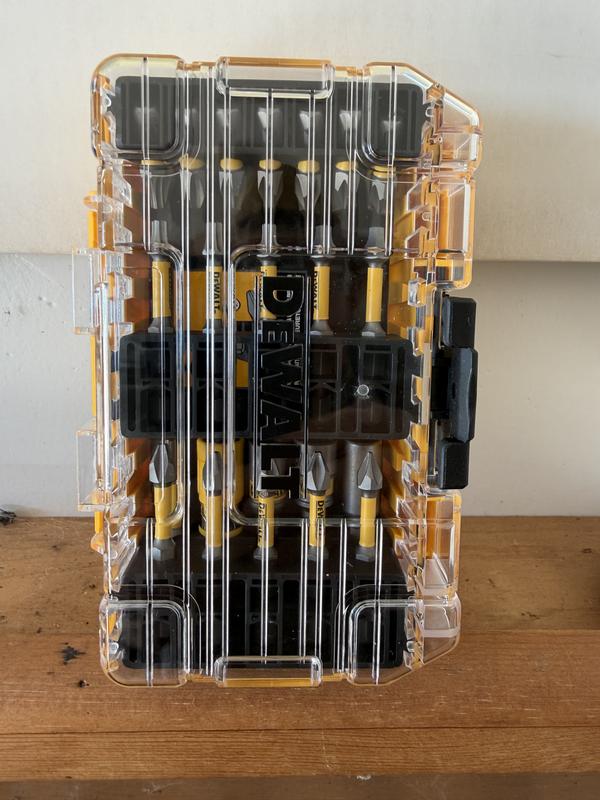DEWALT MAXFIT ULTRA Assorted Steel Driving Bit and Black and Gold