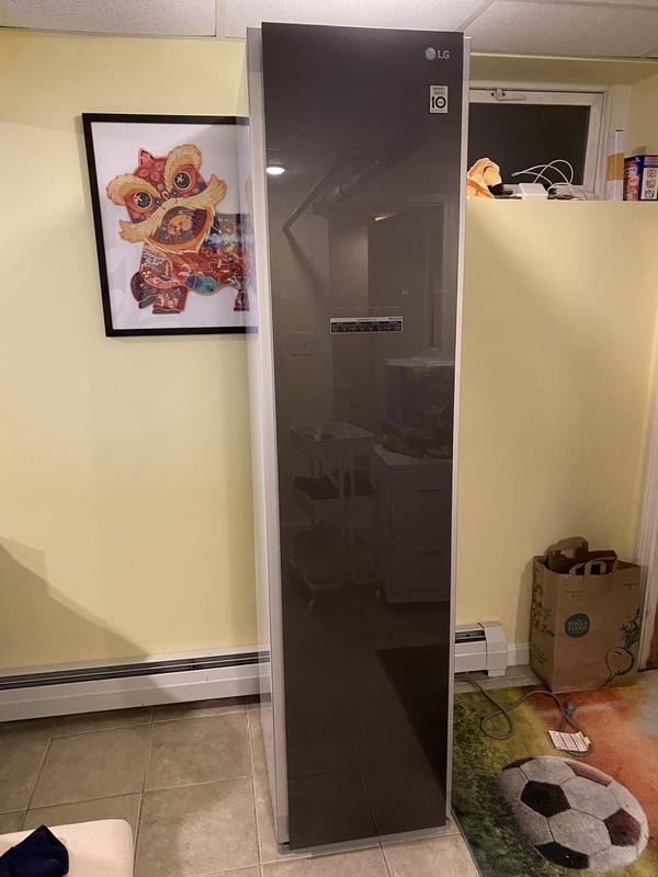 LG Styler SMART Steam Closet in Metallic Charcoal with TrueSteam