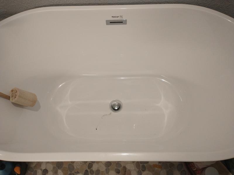 Bordeaux 59 in. Acrylic Flatbottom Freestanding Bathtub in