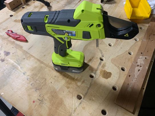 RYOBI ONE+ 18V Lithium-Ion Cordless PVC and PEX Cutter (Tool Only