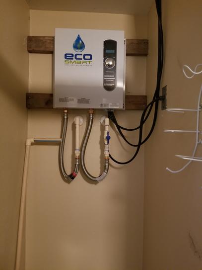27 kW Self-Modulating 5.3 GPM Electric Tankless Water ...
