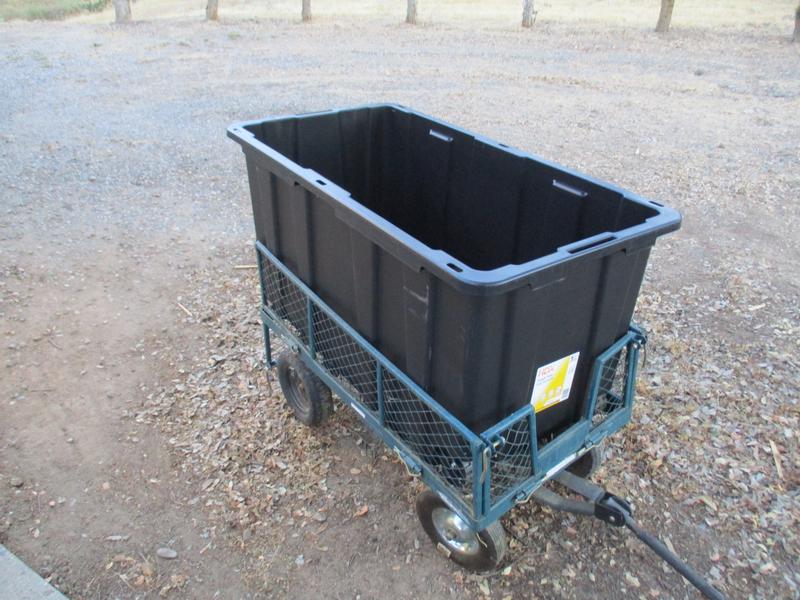 eb’s CONTAINER WHEEL & TOTE BAG Iris Store-It-All Trunk with Wheels | The Container Store