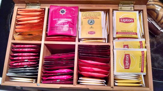Oceanstar 8-Compartment Bamboo Tea Box with Hinged Lid TB1323 - The ...