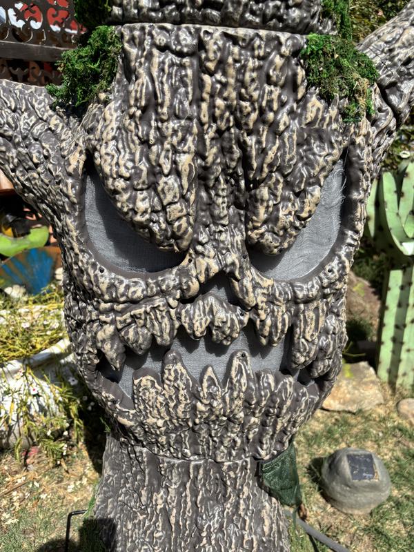 Home Accents Holiday 9 FT Wicked Woods Giant-Sized Color Changing